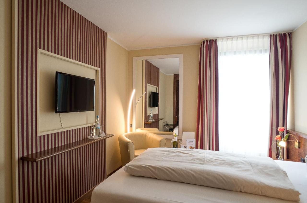Hotel Primula Troisdorf Exterior foto